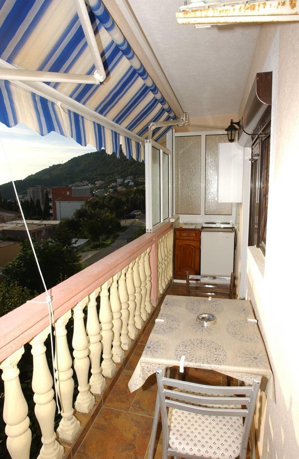Mm Kovacevic Apartments Petrovac Exterior foto