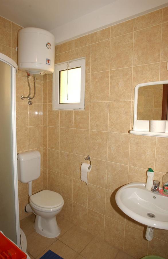 Mm Kovacevic Apartments Petrovac Exterior foto